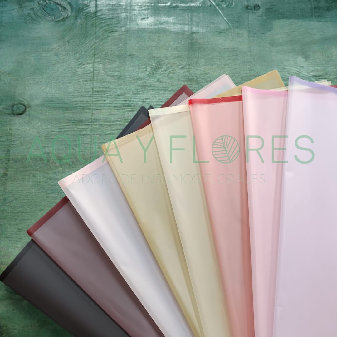 Papel Coreano Semi-Translúcido con Borde 20 pliegos 57×56 cm