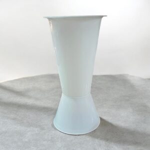 Florero Plástico Grande Blanco C/Base unid