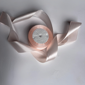 Cinta Satín 4cm x 22.8mts Durazno Suave