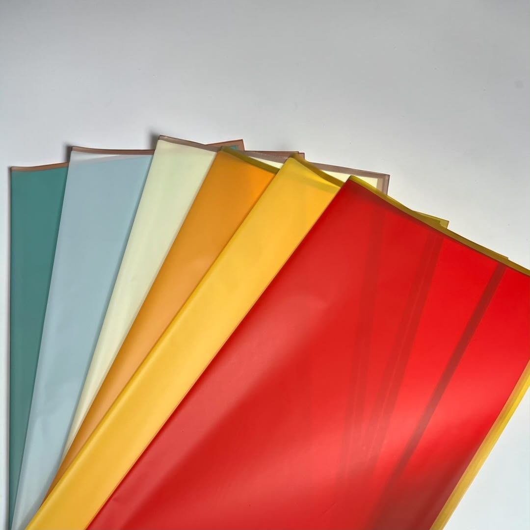 Papel Coreano Borde Dorado 57x56cm 20 pliegos