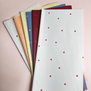 Papel Coreano Sólido Corazoncitos 57x56cm 20 pliegos