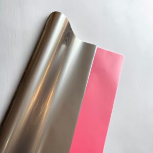 Papel Coreano Sólido Bicolor Negro/Burdeo 56x56cm 20 Pliegos