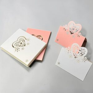 Tarjeta Troquelada Satinada Diseño Corazón 50 Unid.