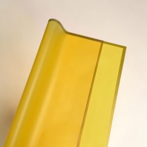 Papel Coreano Amarillo Borde Dorado 57x56cm 20 pliegos